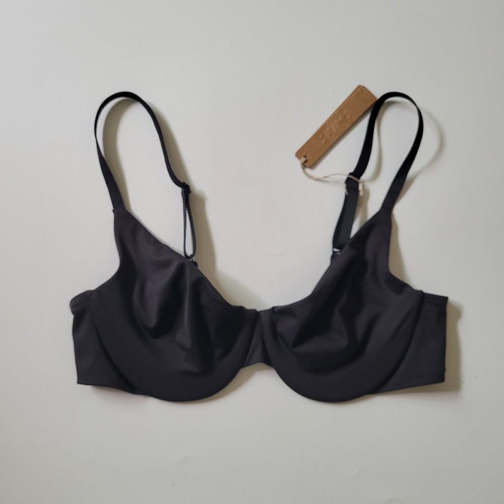 Skims Full Coverage Bikini Top‎ 4 B Cup Black Underwire Recycled Swim Beachy